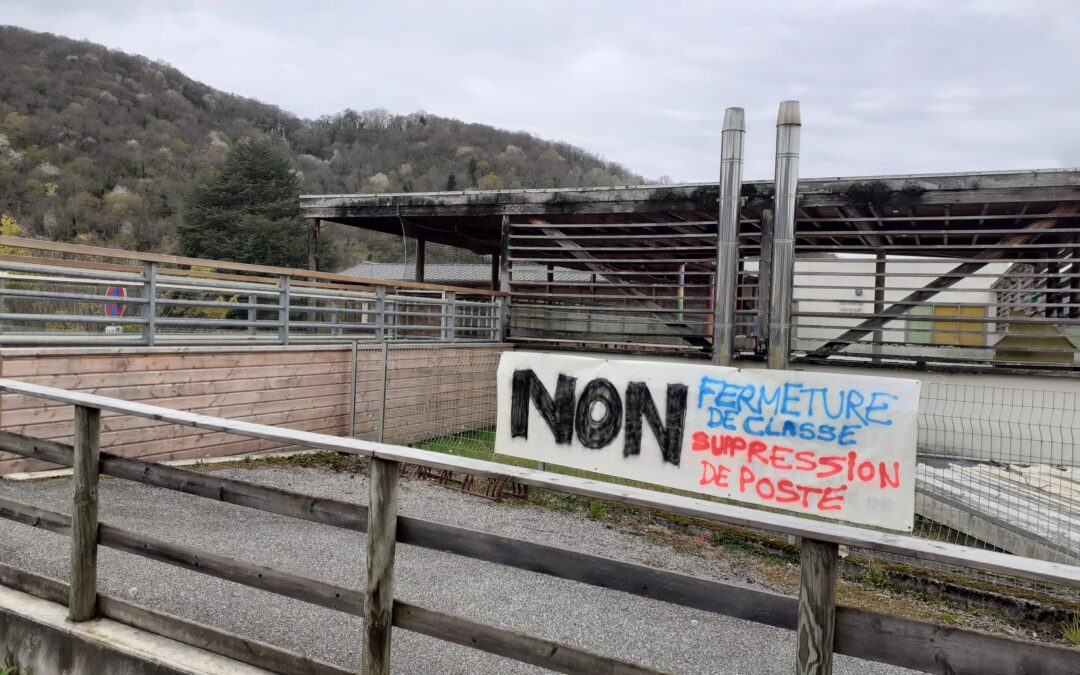 Manifestation à l&rsquo;école Germaine Barès